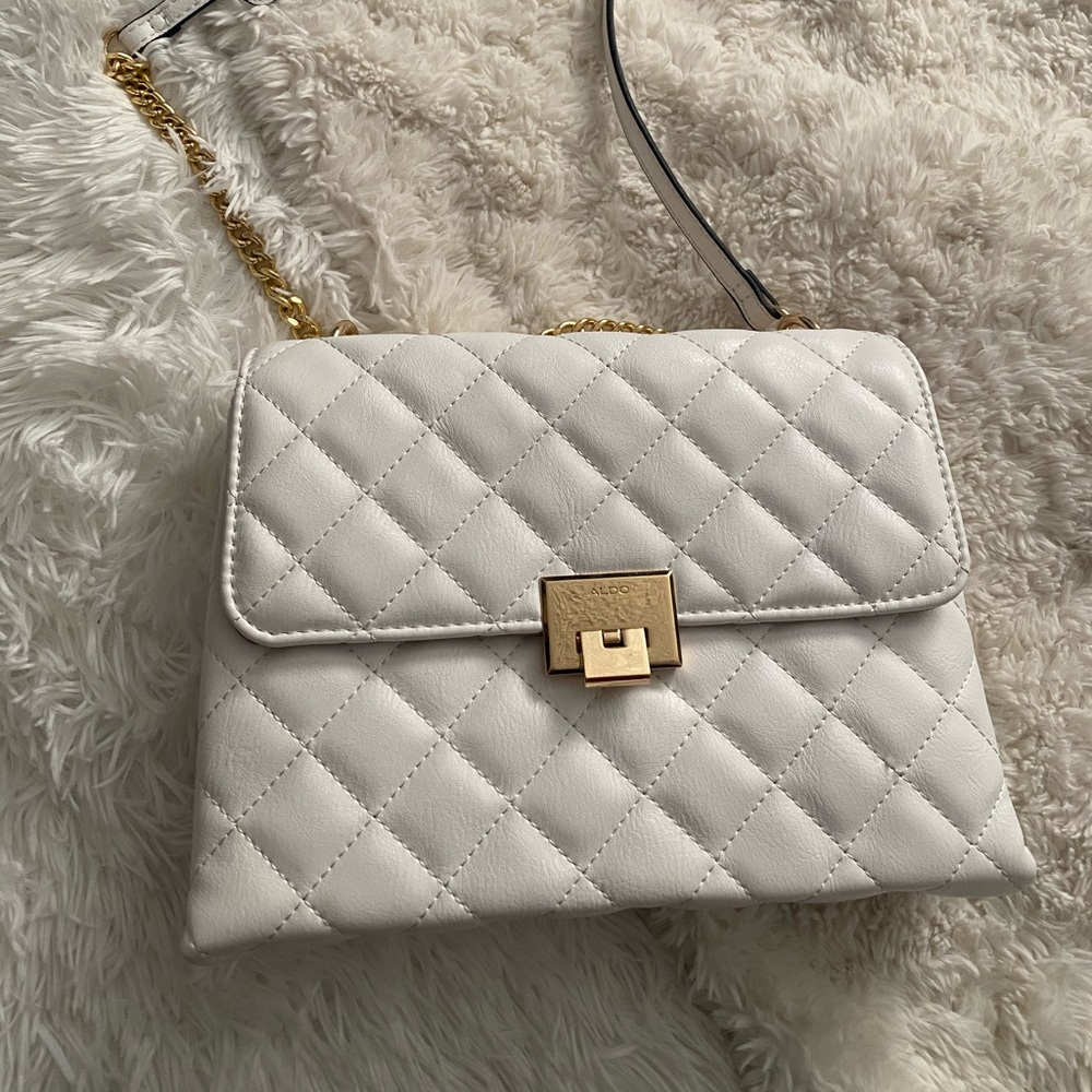Aldo quilted fashion purse